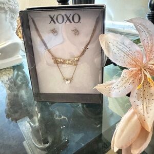 NWT XOXO Necklace and Earrings